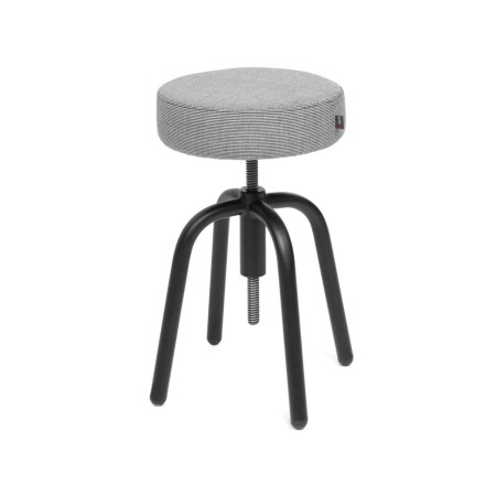 Tabouret réglable Spin avec assise tissu et structure métallique style loft.