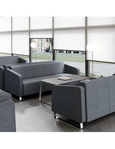 Table basse rectangulaire associée à canapé - Voo_voo