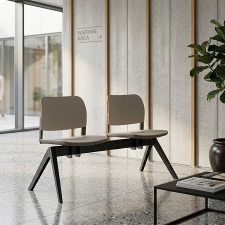 Banc Volo deux places sièges sur poutre fixation au sol pour espaces d'attente en Suisse 2