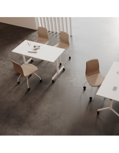 Table de réunion mobile en espace collaboratif - Orte