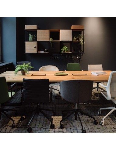 Table de réunion bois dans salle de conseil - Tables:conference