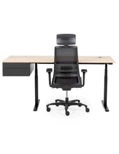 Bureau avec fauteuil ergonomique en open space - Tables:hr