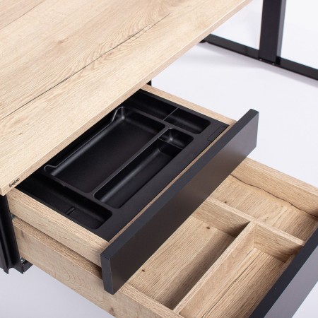 Détail tiroir de rangement intégré bureau - Tables:hr