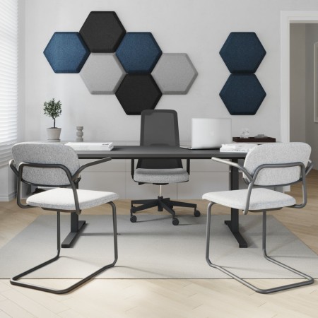 Bureau réglable en hauteur en salle de réunion - Tables:hr