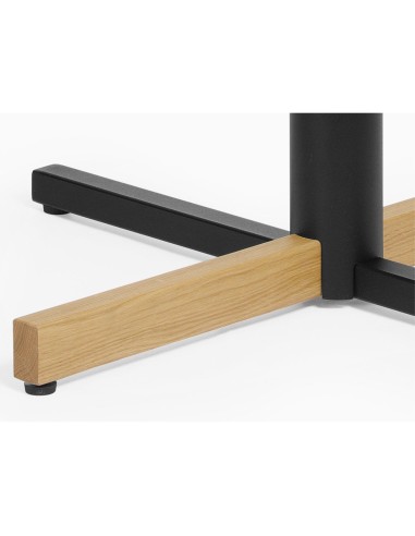 Détail piètement croix métal avec insert bois - Tables:croix