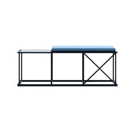 Banc modulaire Saar:Modules en acier avec rangement bas et assise.