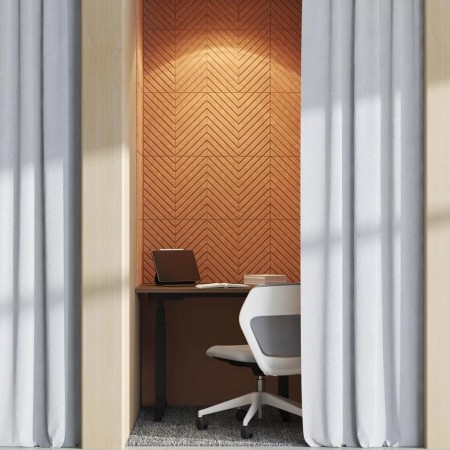 Cabine de travail avec bureau Q-ACTIVE, chaise OFY et rideaux occultants à Fribourg.