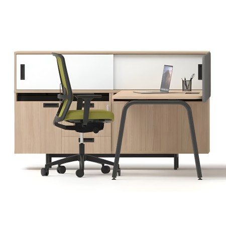 Bureau bois clair avec caisson, chaise verte minimaliste ROUND