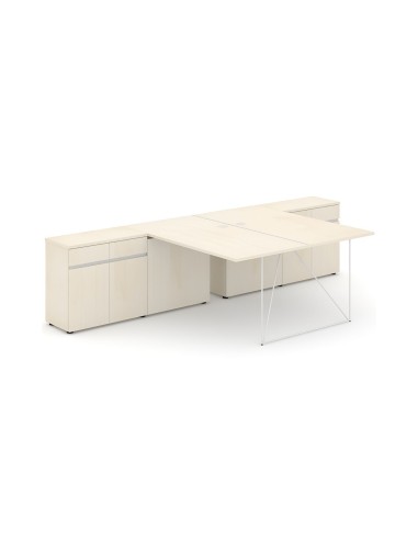 Bureau partagé en bois clair avec rangements intégrés et piétement métallique blanc AIR.