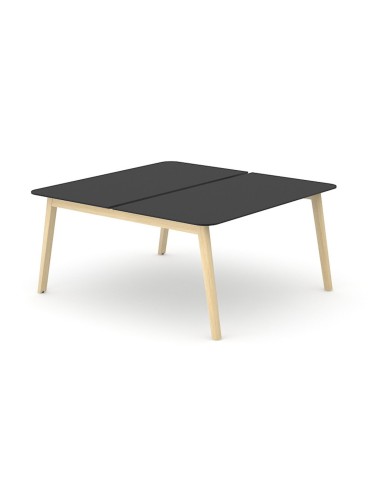 Bureau bench noir NOVA Wood avec piètement en bois naturel.