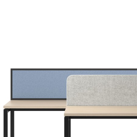 Bureau individuel Nova A pieds en métal avec écrans de séparation sonore.