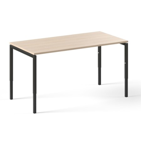 Bureau réglable avec plateau bois clair et structure noire, deux passe-câbles ronds intégrés Nova H.