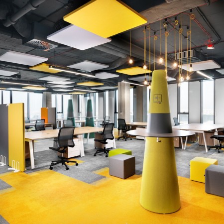 Panneaux acoustiques suspendus en environnement de travail - Selva Sky