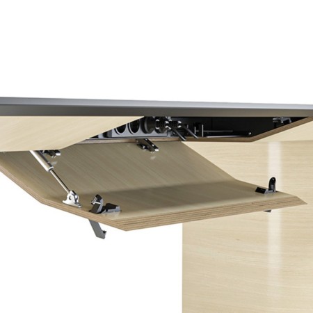 Système de câblage discret pour bureau de direction moderne Move&Lead.