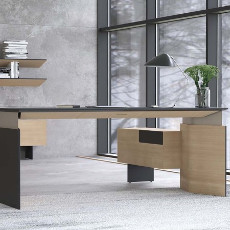 Bureau de direction Move&Lead avec option caisson dans un bureau de management à Zurich.