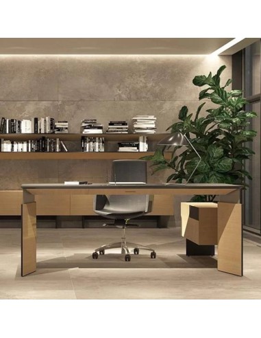 Bureau de direction réglable Move&Lead dans un espace exécutif à Genève.