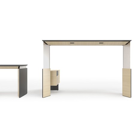 Bureau Move&Lead réglable en hauteur 735 à 1300 mm avec plateau 1800 ou 2000 mm.