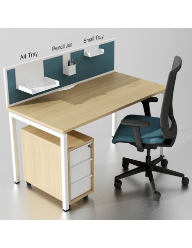 Écran frontal Nova Fabric with Metal Frame sur bureau individuel dans un espace de travail contemporain avec options.