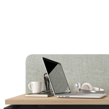 Écran acoustique frontal Nova Fabric pour poste de travail individuel.
