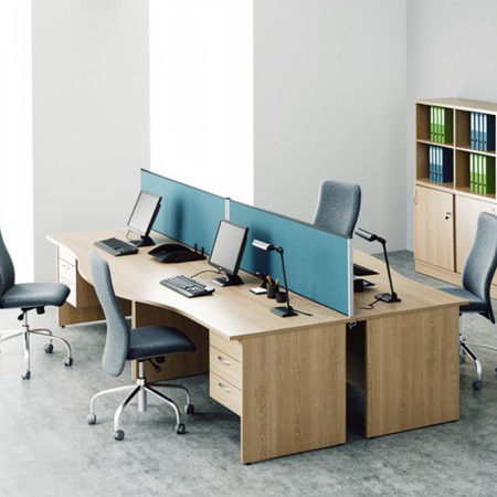Cloison Optima de bureau en tissu dans un open space moderne en Suisse romande.