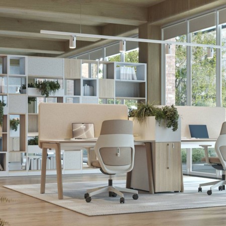 Écran acoustique frontal FONO pour bureau individuel en tissu beige. 2