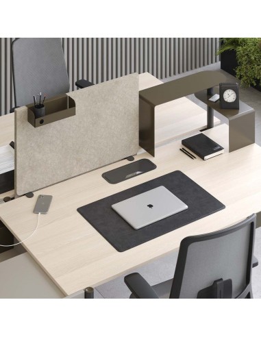 Panneau acoustique central ZEDO PET installé dans un open space professionnel à Winterthur.