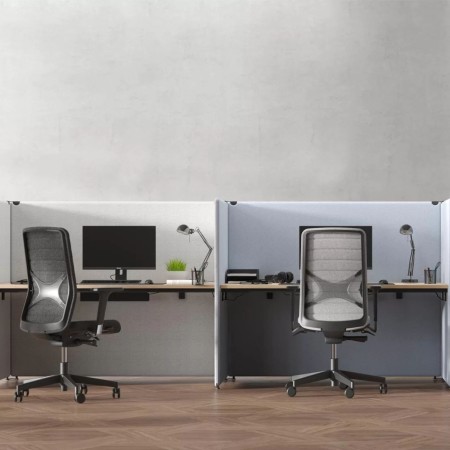 Bureau acoustique MY SPACE 2 postes installé dans un open space professionnel à Genève.