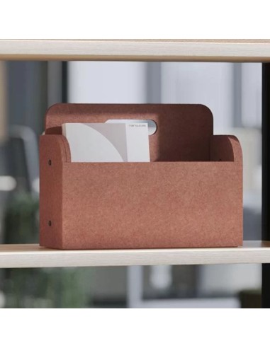 Panier Acoustic Artwork en feutre PET utilisé sur une étagère dans un bureau moderne à Fribourg.