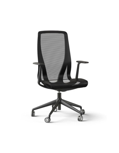 Chaise de bureau D-CHAIR noire avec assise et dossier en résille, accoudoirs fixes et piètement à roulettes.