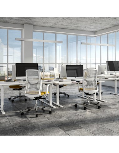 Sièges ergonomiques WIND installés dans un open space moderne favorisant le travail collaboratif à Lausanne.