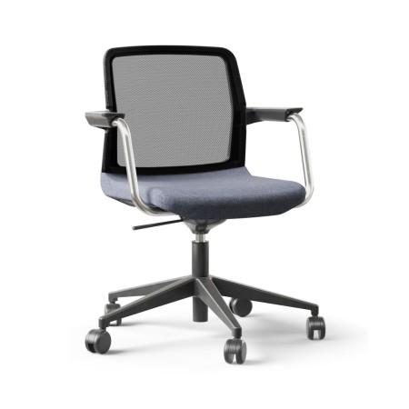 Chaise de réunion WIND avec dossier en maille, assise rembourrée.