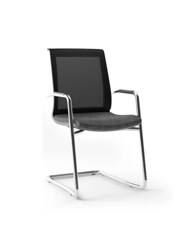Chaise visiteur résille avec accoudoirs sur piètement luge chromé EVA.