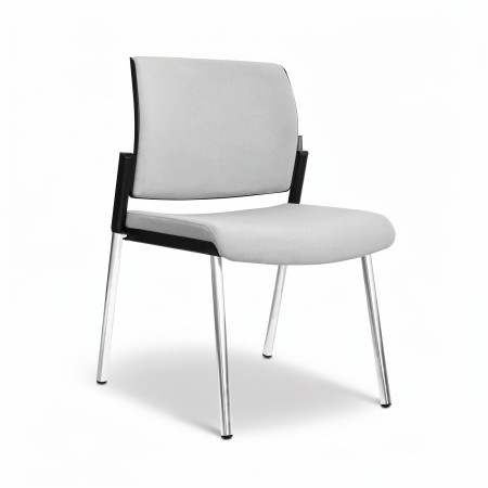 Chaise de réunion AURA 4 pieds avec dossier tapissé et structure chromée.
