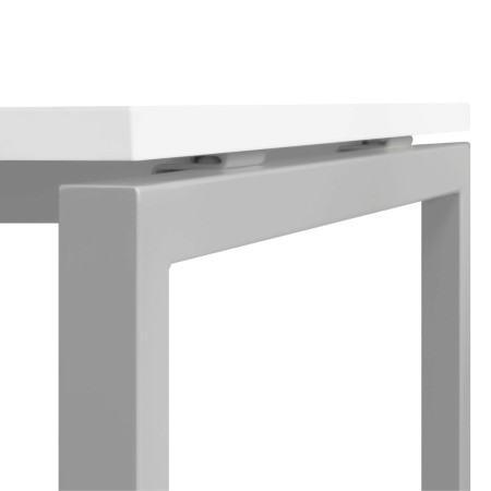 Détail de l'assemblage du plateau et du piètement - Nova U