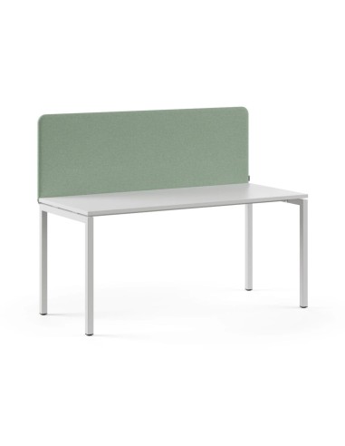 Écran acoustique frontal TOP 530 vert installé derrière un bureau blanc.