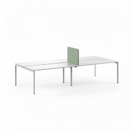Écran acoustique quadrangulaire TOP 530 installé sur un bench NOVA à 4 postes.