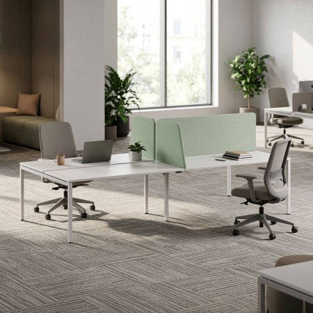 Écran acoustique chanfreiné TOP 530 vert pour bench NOVA à quatre postes. 2