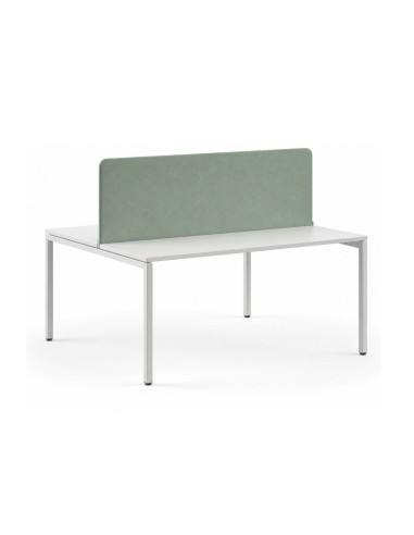 Écran acoustique frontal vert TOP 530 installé sur un bench NOVA à deux postes.