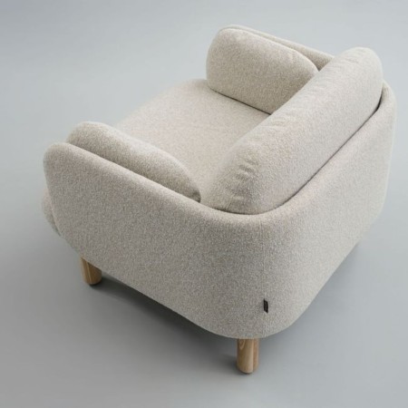 Fauteuil lounge design MYAMI en frêne massif  pour accueil professionnel.