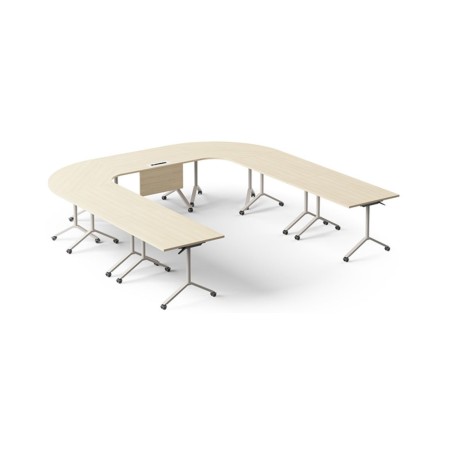 Tables de conférence mobiles FLIPTOP formation en U pour salle polyvalente.