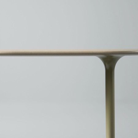 Table d'appoint ovale BOTANY 60cm pour canapé et espaces professionnels.