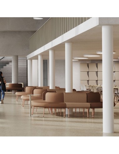 Canapé modulaire arrondi en ovale LINJE dans un espace partagé professionnel à Berne.