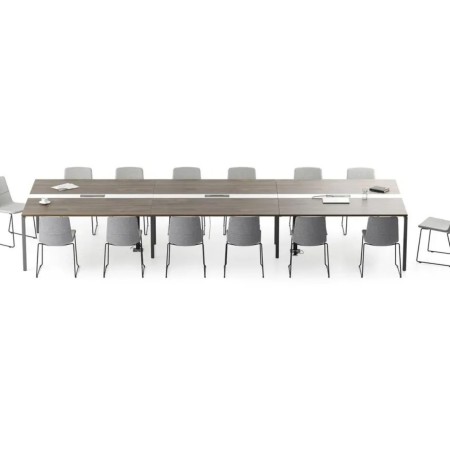 Table de conseil grand format avec chaises de réunion - Nova U