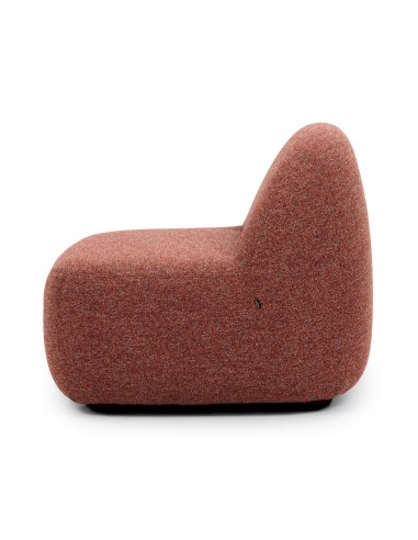 Fauteuil Jelly rouge de profil avec dossier droit pour coins détente.